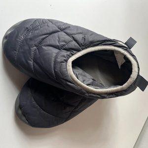 MEC hut slippers, large